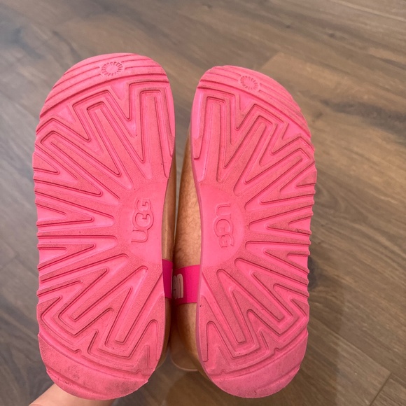 Authentic UGG Classic Clear Mini II Gradient Waterproof Women Winter/Rain Boots - Picture 11 of 15